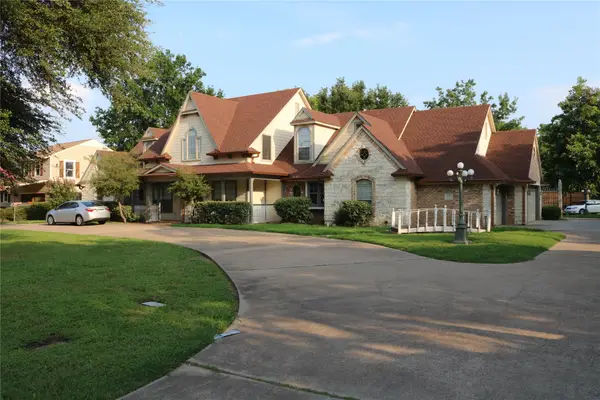 3010 Saint Lo, Irving, TX 75060