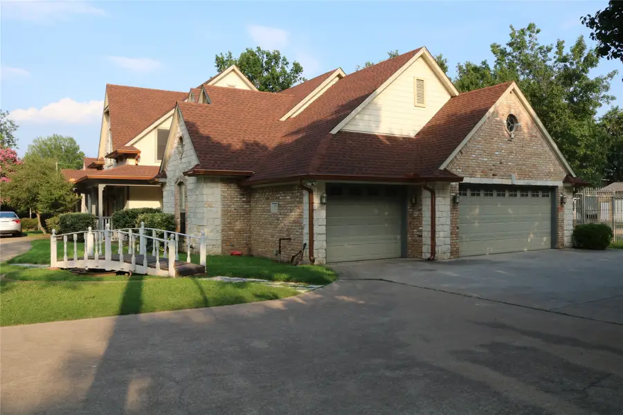 3010 Saint Lo, Irving, TX 75060 - #3