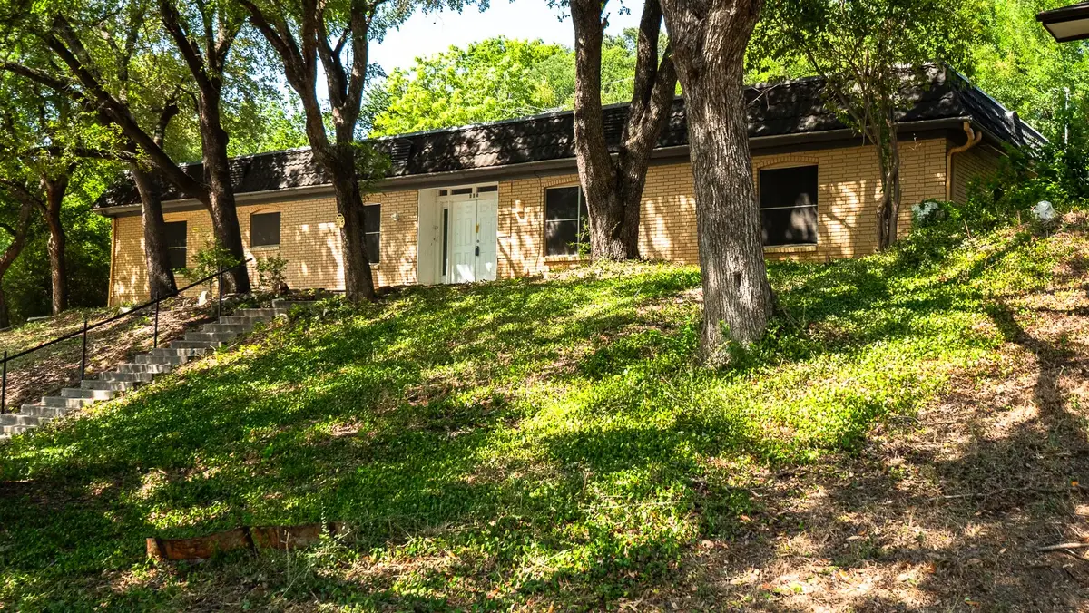 605 Blue Lake Drive, Fort Worth, TX 76103 - #1