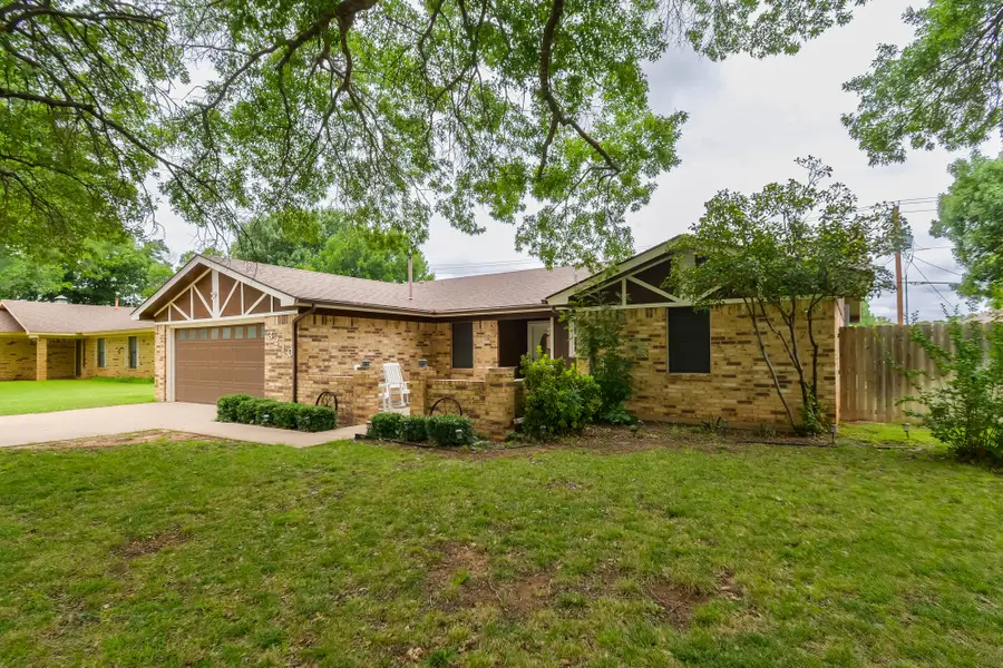 3210 Winterhawk Drive, Abilene, TX 79606 - #3
