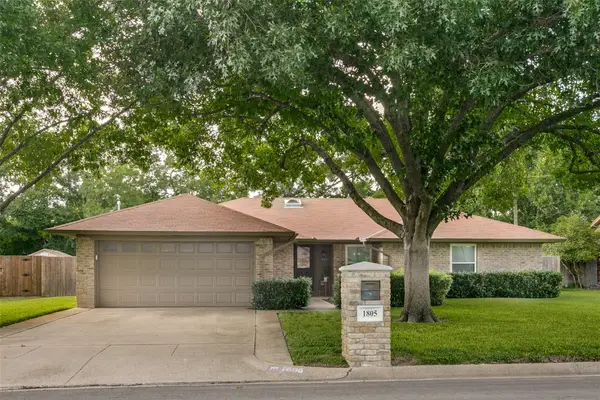 1805 Timbercreek Road, Benbrook, TX 76126