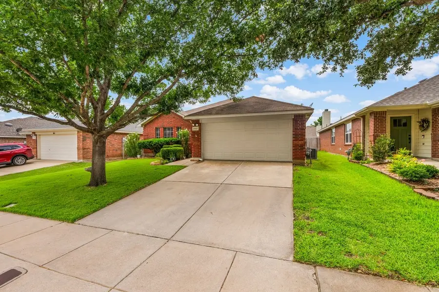 8421 Cactus Flower Drive, Fort Worth, TX 76131 - #2