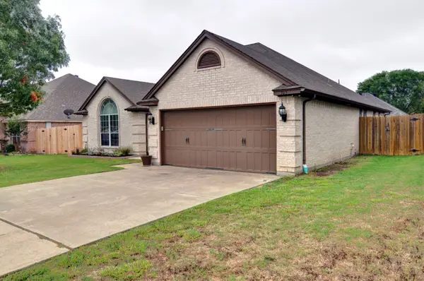 305 Aspen Court W, Aledo, TX 76008