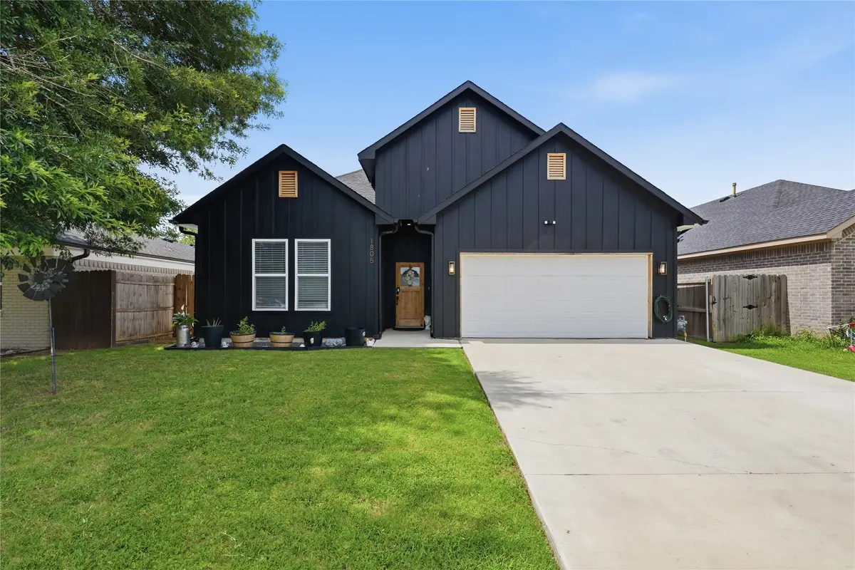 1805 San Antonio Street, Grand Prairie, TX 75051 - #1
