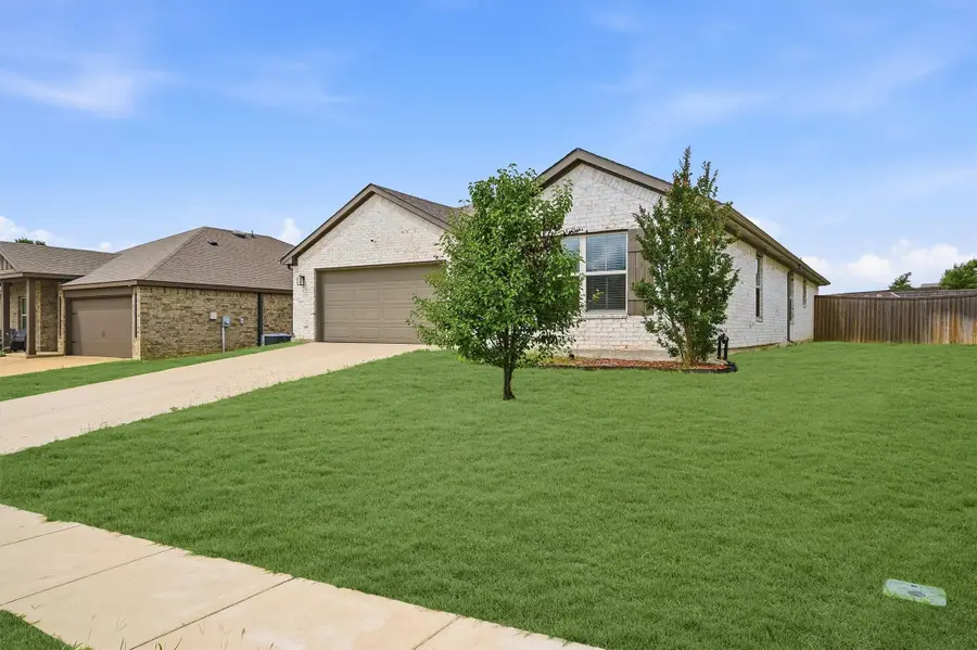 1202 Southridge Lane, Sherman, TX 75092 - #2
