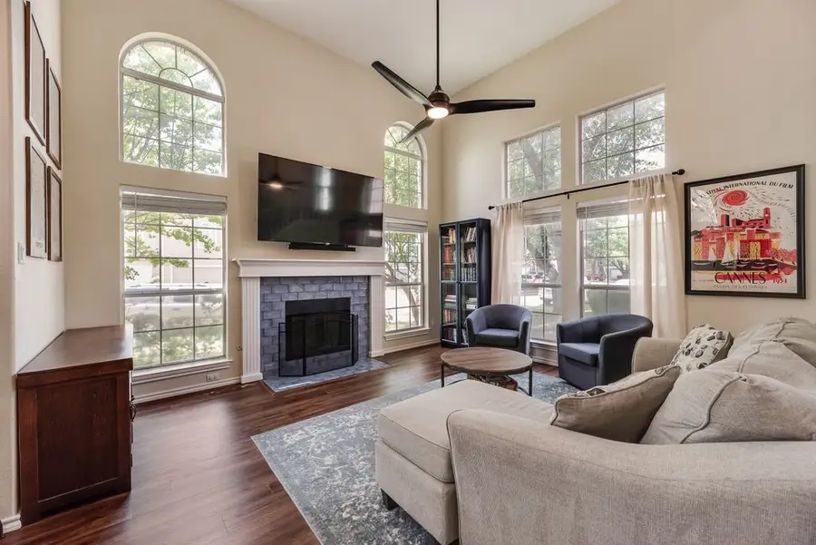 819 Canal Street, Irving, TX 75063 - #3
