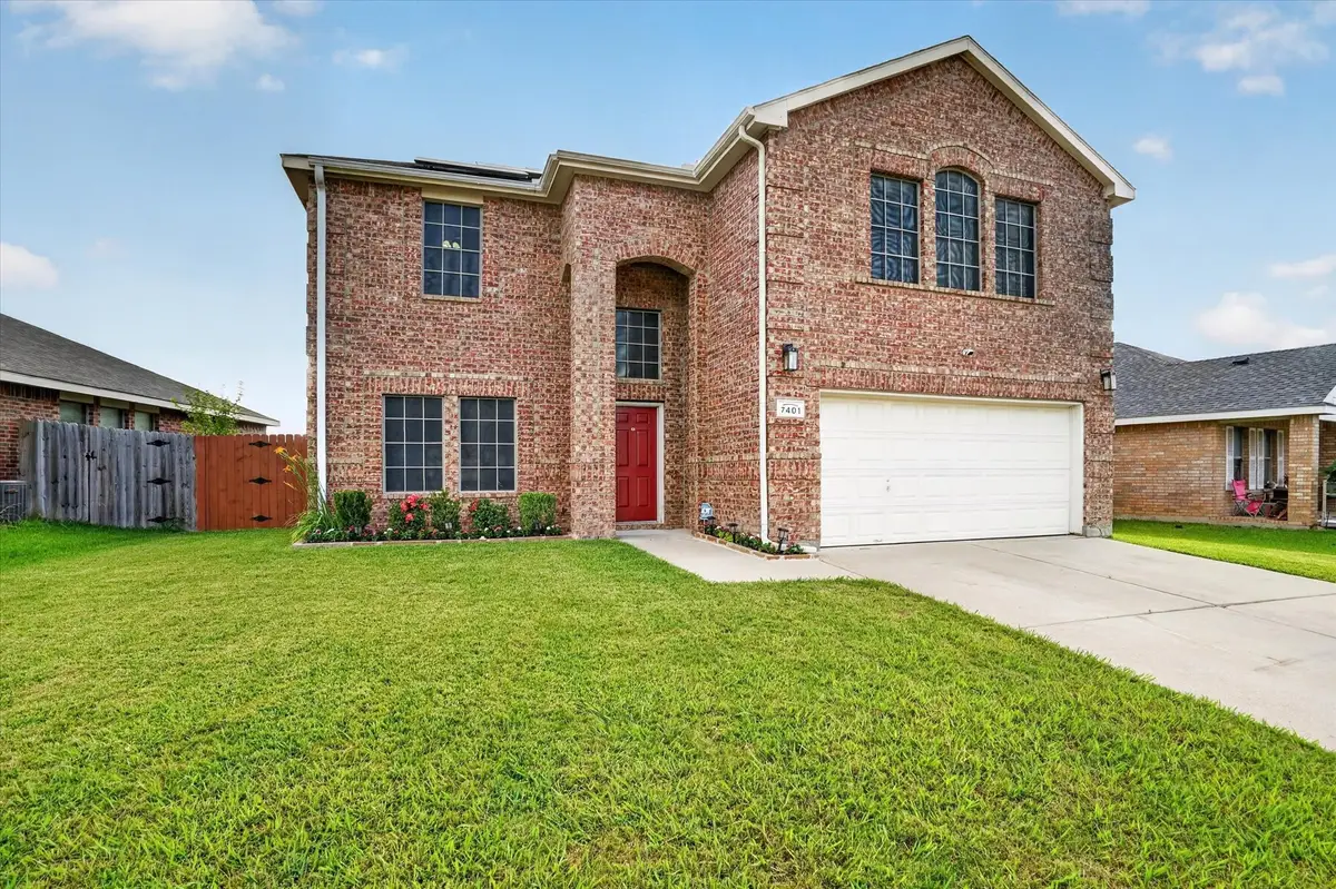 7401 Fossil Creek Drive, Arlington, TX 76002 - #1