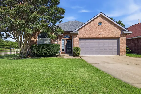 800 Tablerock Way, Lewisville, TX 75077
