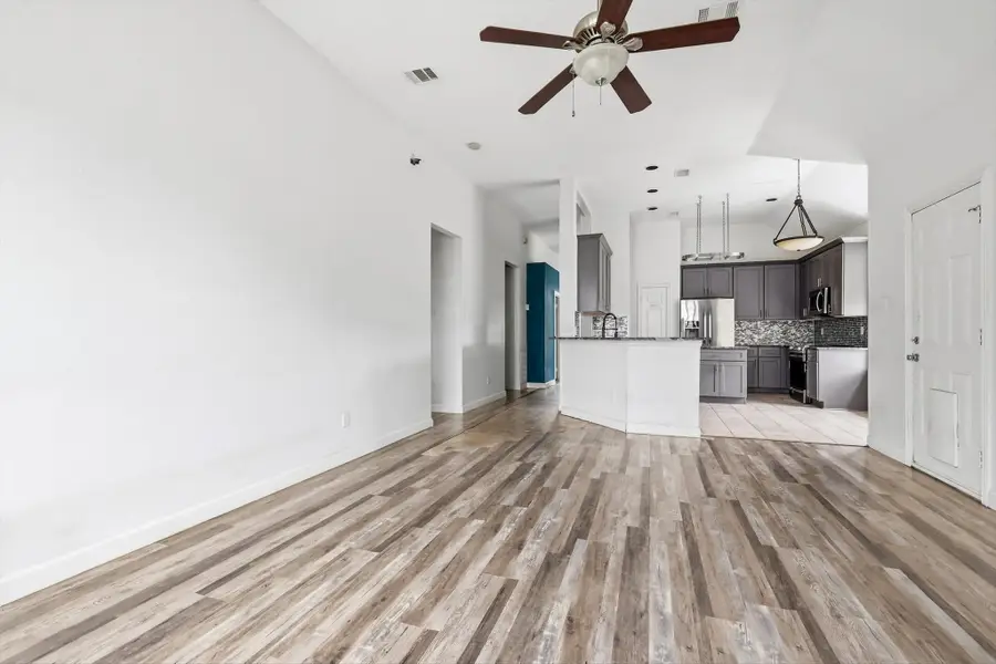 800 Tablerock Way, Lewisville, TX 75077 - #2