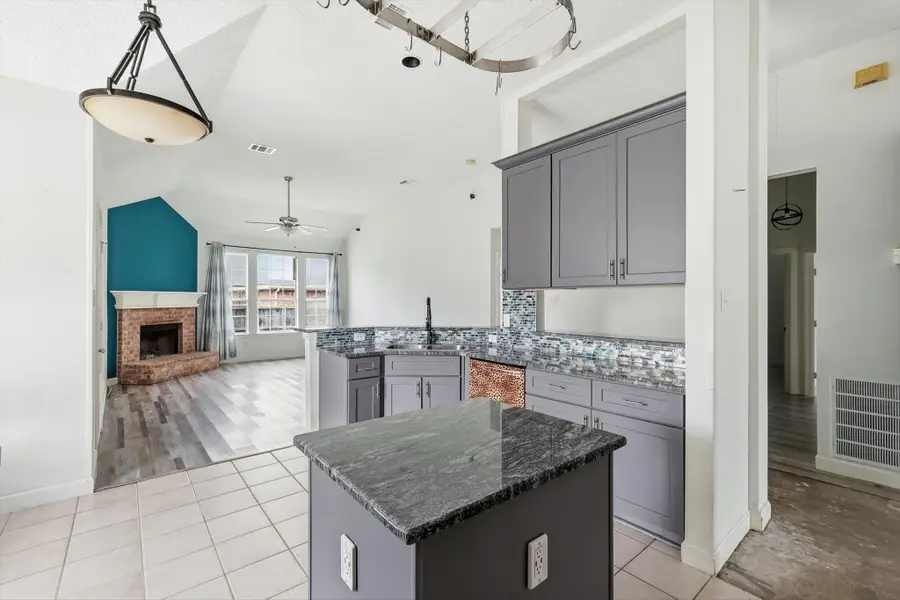800 Tablerock Way, Lewisville, TX 75077 - #3