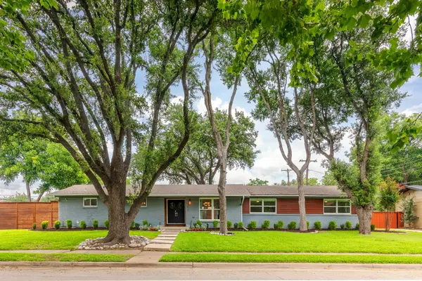 3672 Mid Pines Drive, Dallas, TX 75229