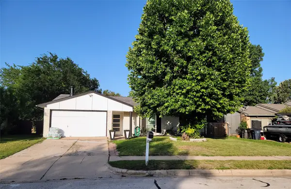 5828 Sidewinder Trail, Fort Worth, TX 76131