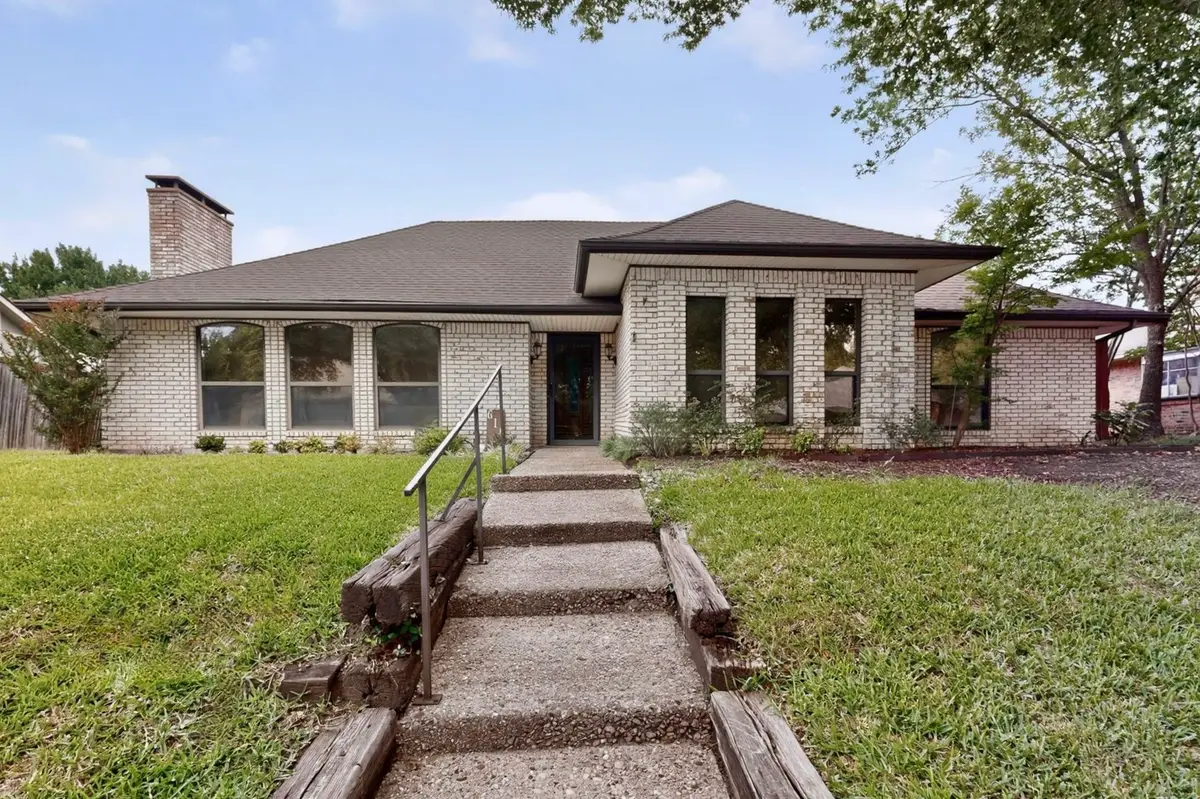 614 Pebblecreek Drive, Garland, TX 75040 - #1