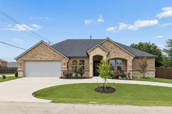 101 Sycamore Lane, Roanoke, TX 76262