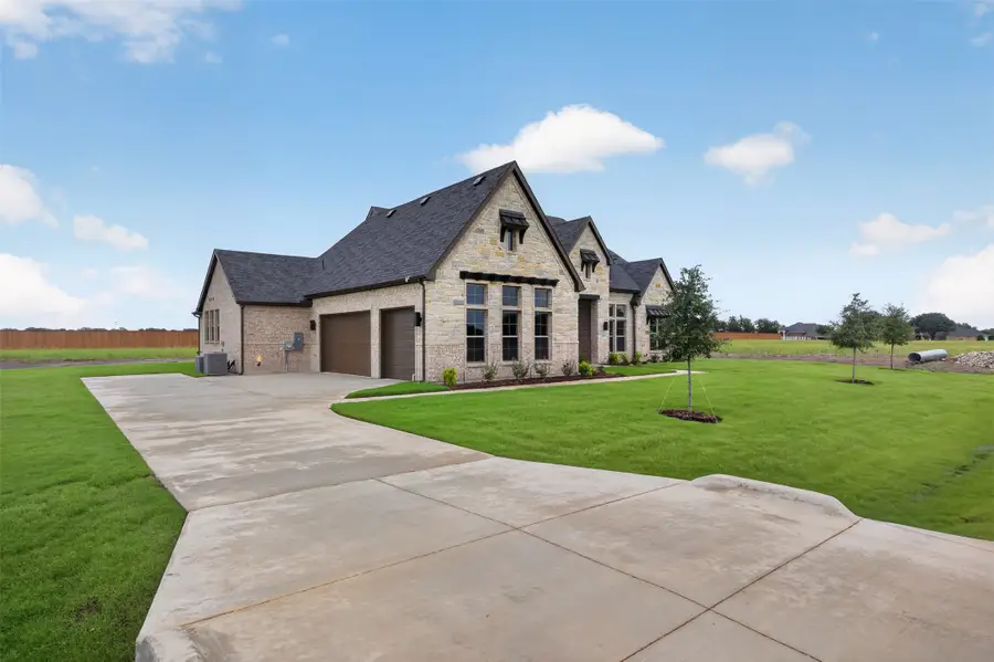 253 Samir Lane, Waxahachie, TX 75165 - #2