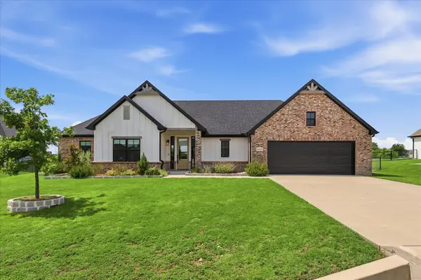 6680 Red Wing Lane, Sanger, TX 76266