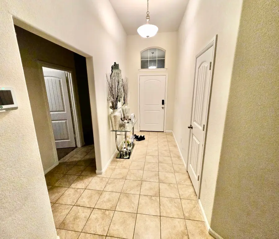 905 Walls Boulevard, Crowley, TX 76036 - #2