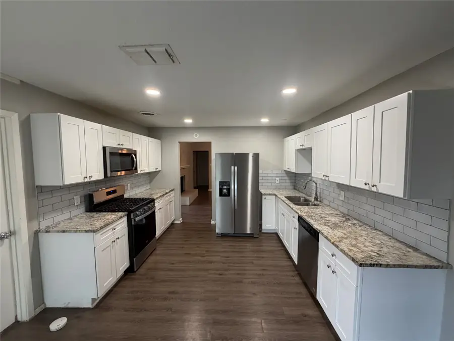 738 Brighton Lane, Garland, TX 75043 - #2