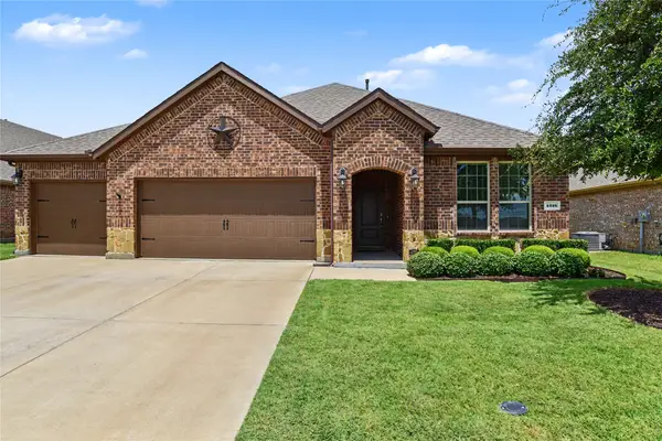 4016 Woodford Drive, Forney, TX 75126