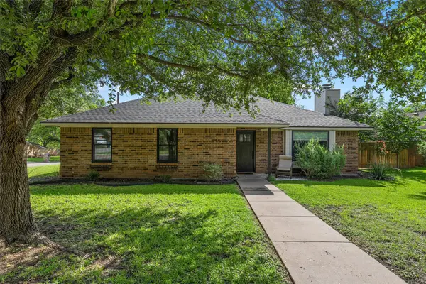 310 Ruth Drive, Hewitt, TX 76643