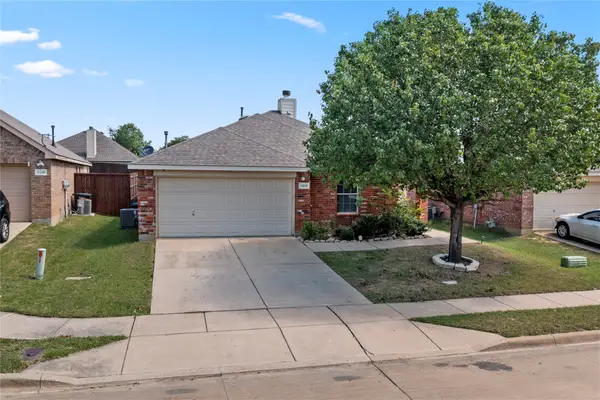 1212 Barrel Run, Fort Worth, TX 76052
