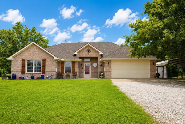 105 Jeremy Lane, Paradise, TX 76073