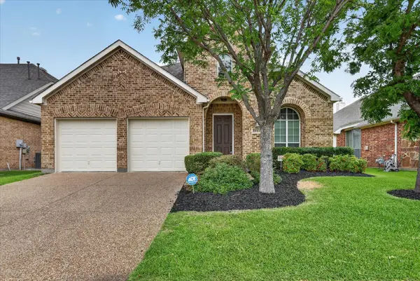 2644 Coral Cove Drive, Grand Prairie, TX 75054