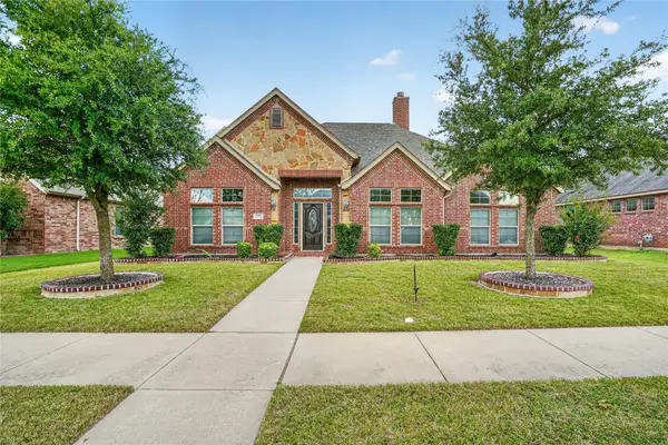 1500 Wren Street, DeSoto, TX 75115