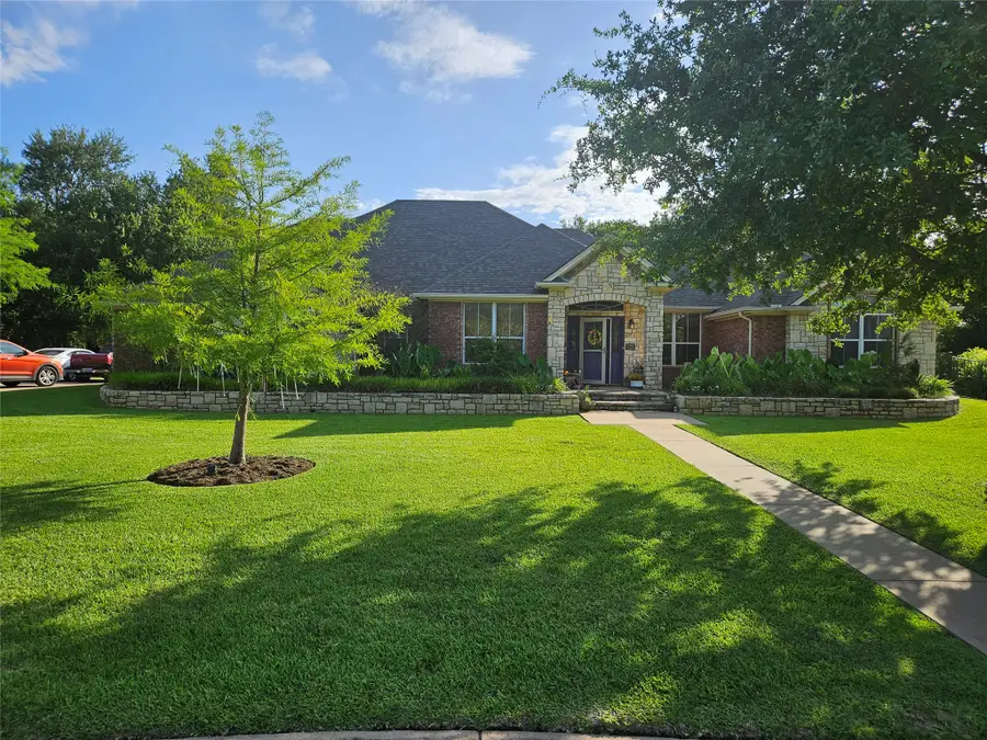 103 Heritage Place, Glen Rose, TX 76043 - #2