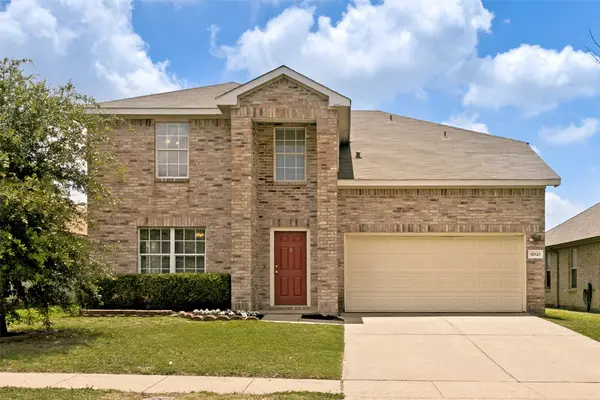 10121 Chapel Rock Drive, Fort Worth, TX 76116