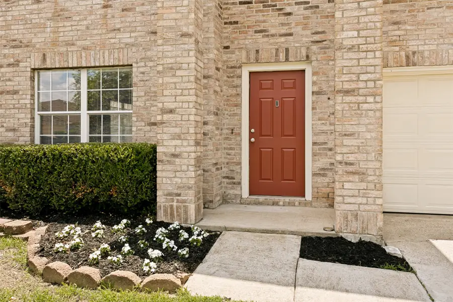 10121 Chapel Rock Drive, Fort Worth, TX 76116 - #3