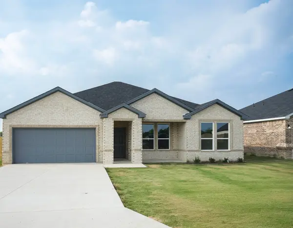 1009 Springview Lane, Mabank, TX 75147