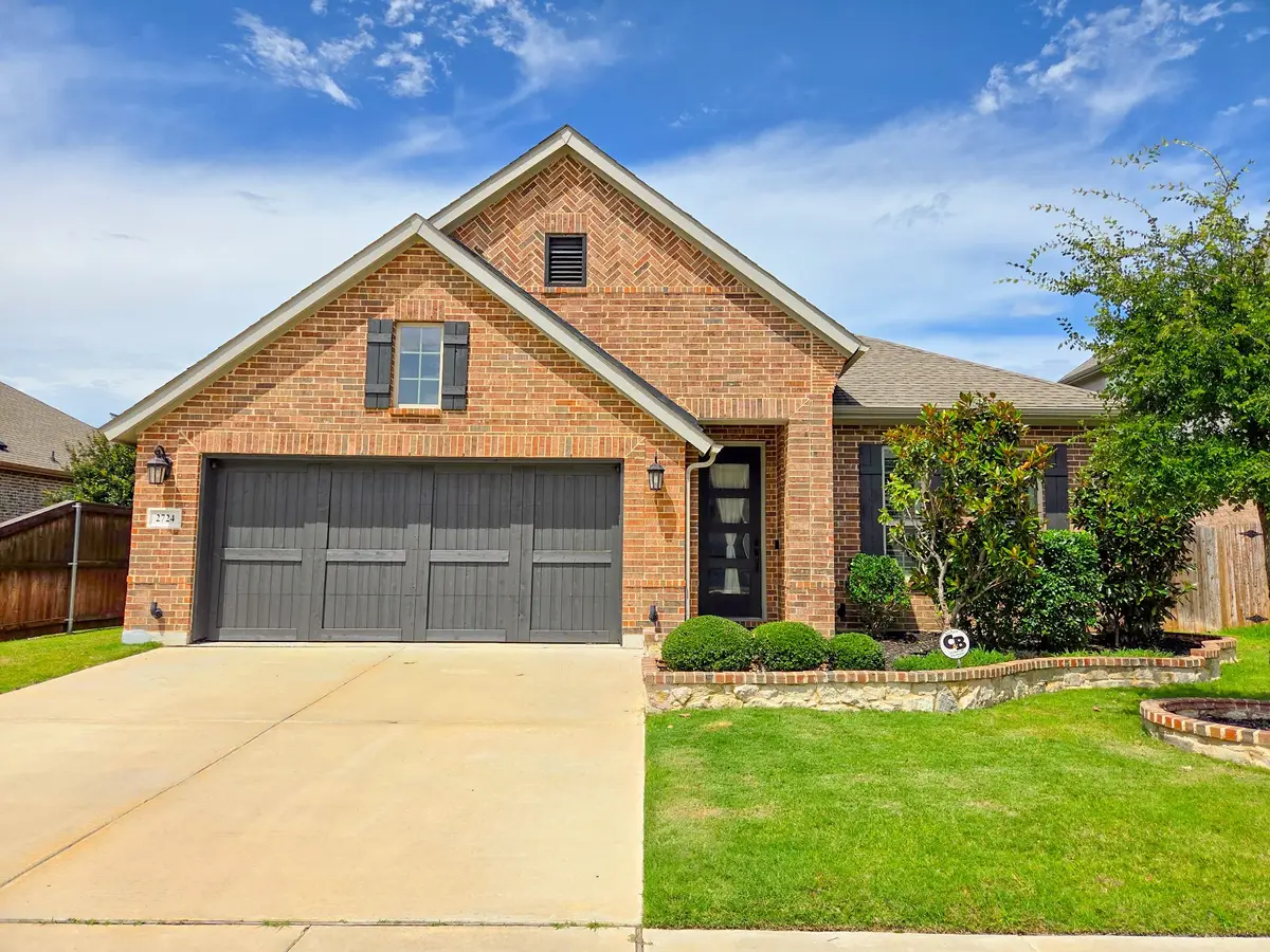 2724 Stadium View Drive, Fort Worth, TX 76118 - #1