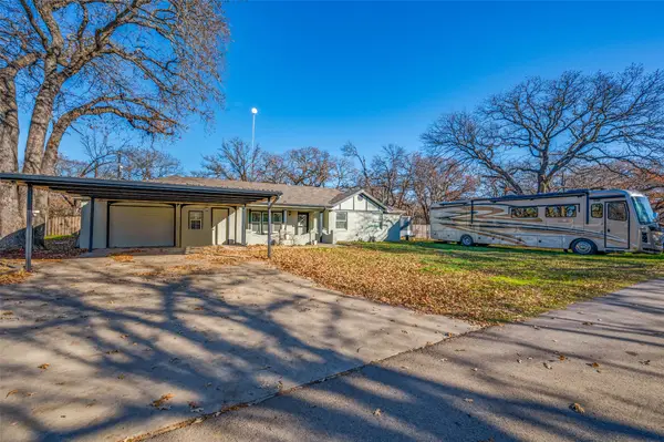 7160 Jay Lane, Azle, TX 76020