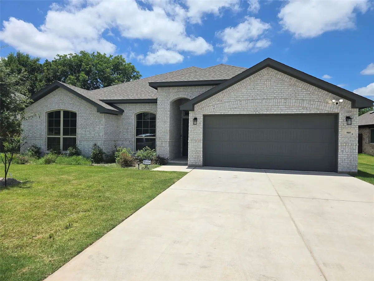 905 Mcanear Street, Cleburne, TX 76033 - #1