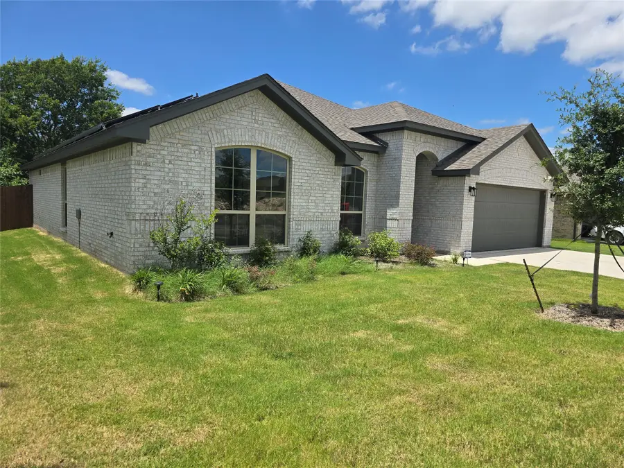905 Mcanear Street, Cleburne, TX 76033 - #2
