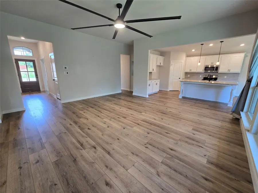 905 Mcanear Street, Cleburne, TX 76033 - #3