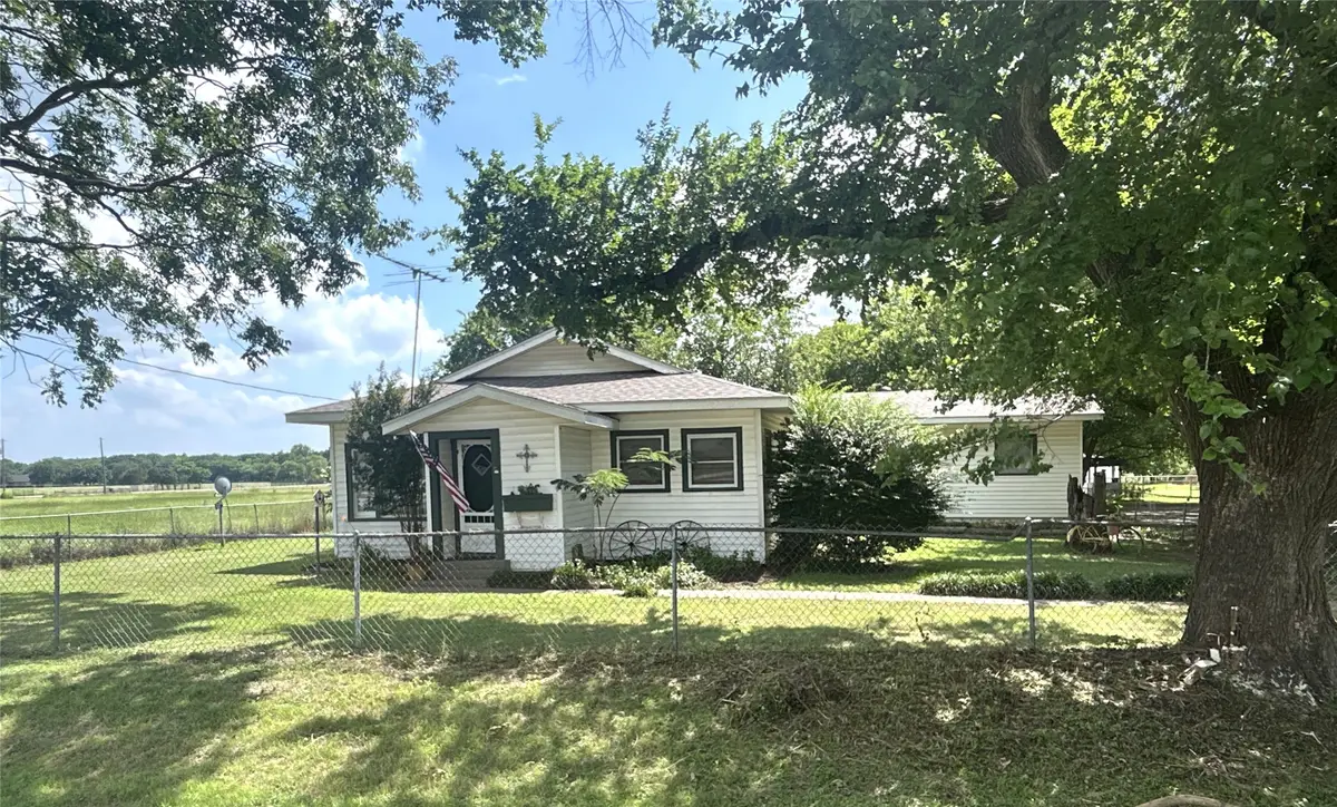 4024 County Road 415, Alvarado, TX 76009 - #1