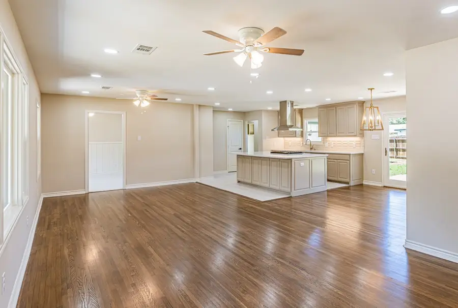 5700 Tracyne Drive, Westworth Village, TX 76114 - #2
