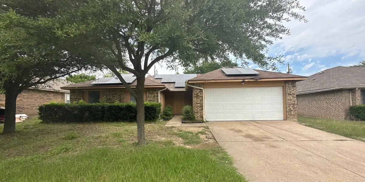 914 Larue Drive, Cedar Hill, TX 75104 - #1