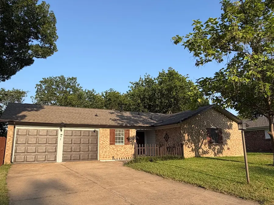 421 Smith Avenue, Everman, TX 76140 - #3