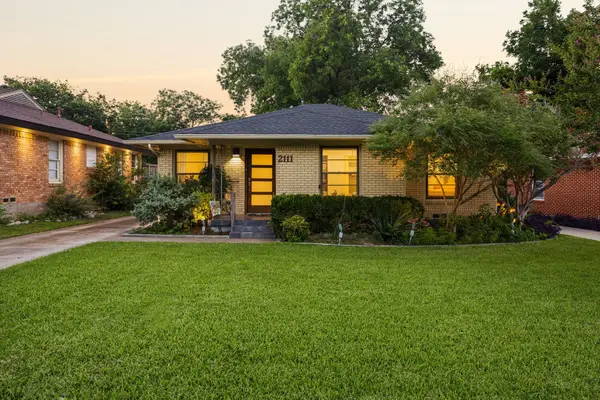 2111 Melbourne Avenue, Dallas, TX 75224