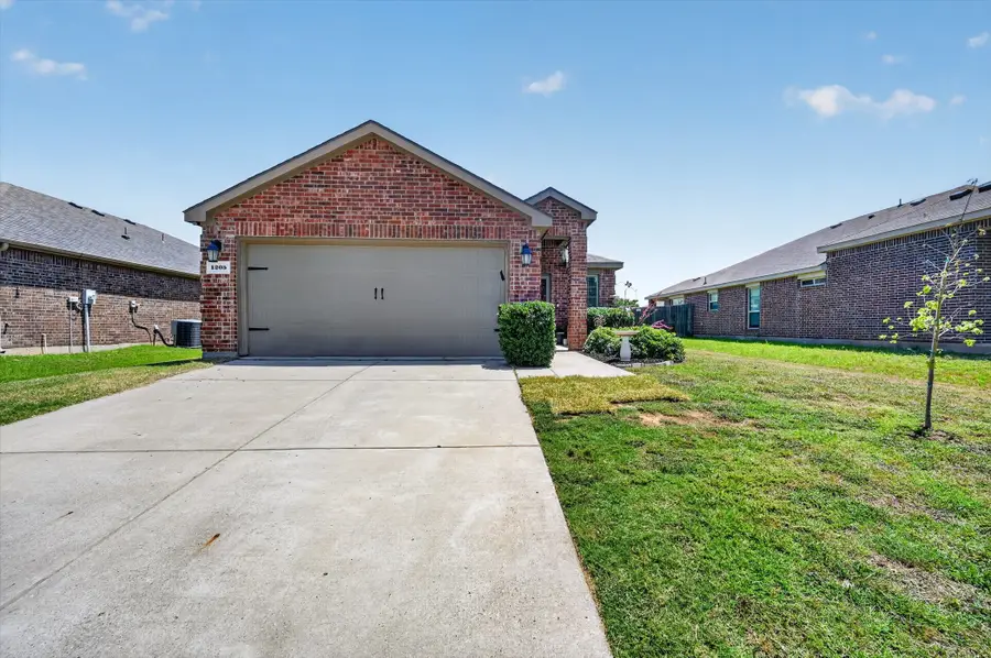 1205 Cheyenne Drive, Aubrey, TX 76227 - #2