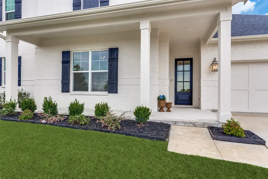 622 Sterling Court, Benbrook, TX 76126 - #2