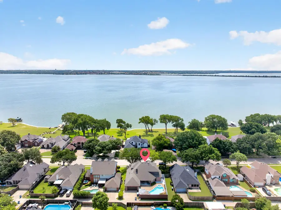 4509 Scenic Drive, Rowlett, TX 75088 - #2