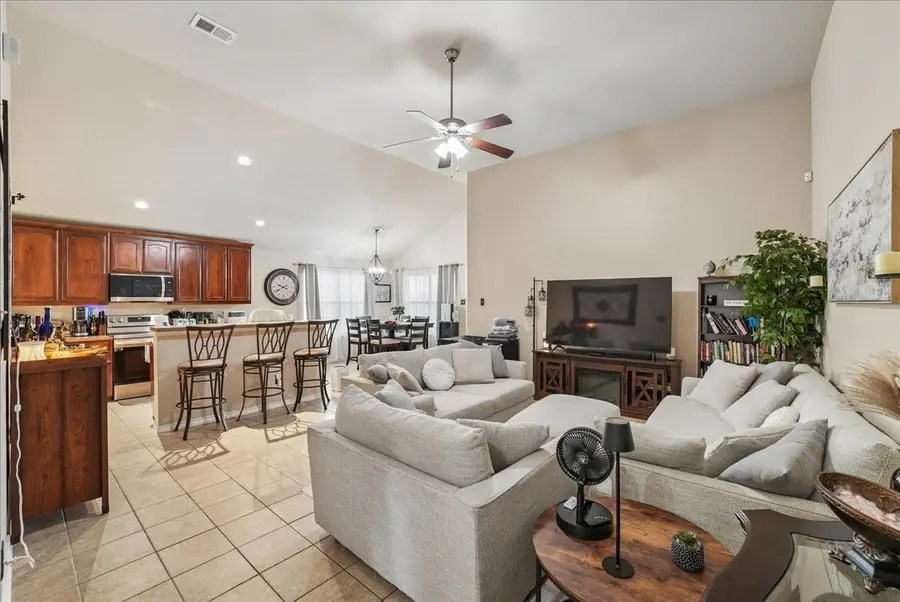4037 Tiburon Street, Fort Worth, TX 76106 - #3