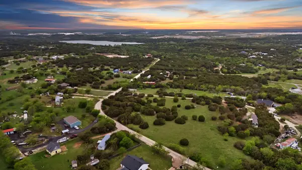 9112 Valley View Court, Cleburne, TX 76033
