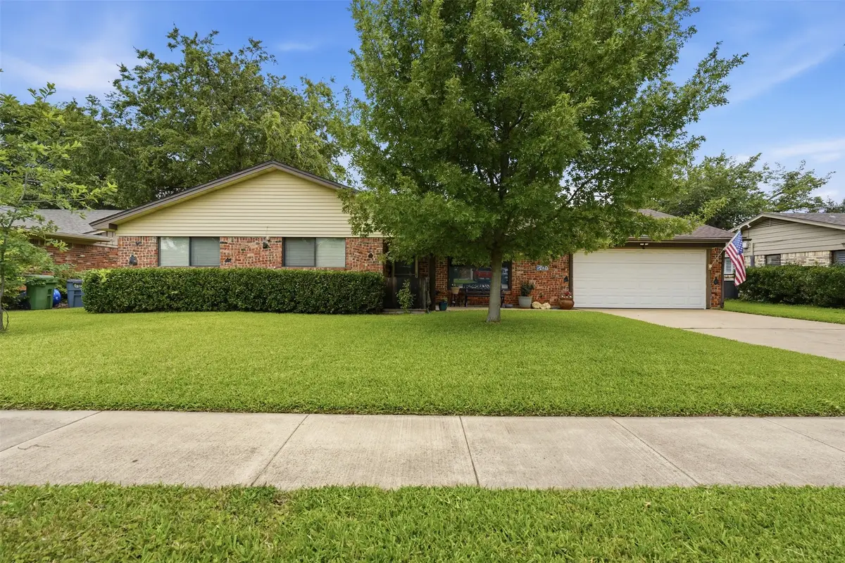 5421 Susan Lee Lane, North Richland Hills, TX 76180 - #1