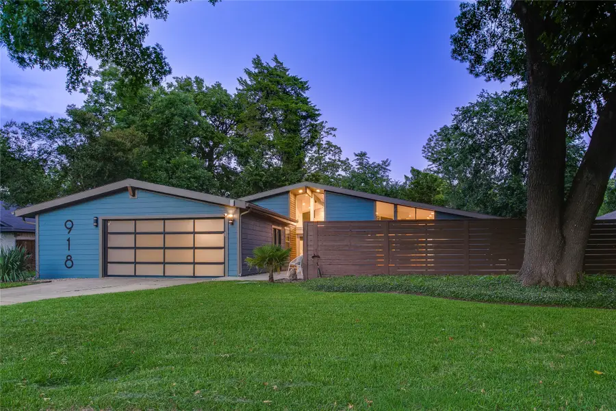 918 Glen Oaks Boulevard, Dallas, TX 75232 - #2