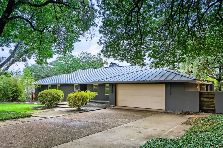 7236 Meadow Lake Avenue, Dallas, TX 75214 - #3